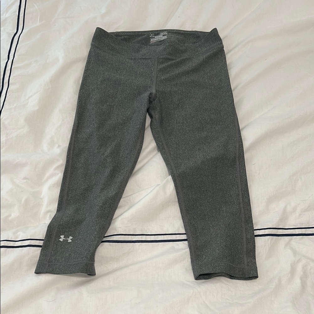 Under Armour Capri Gray Leggings